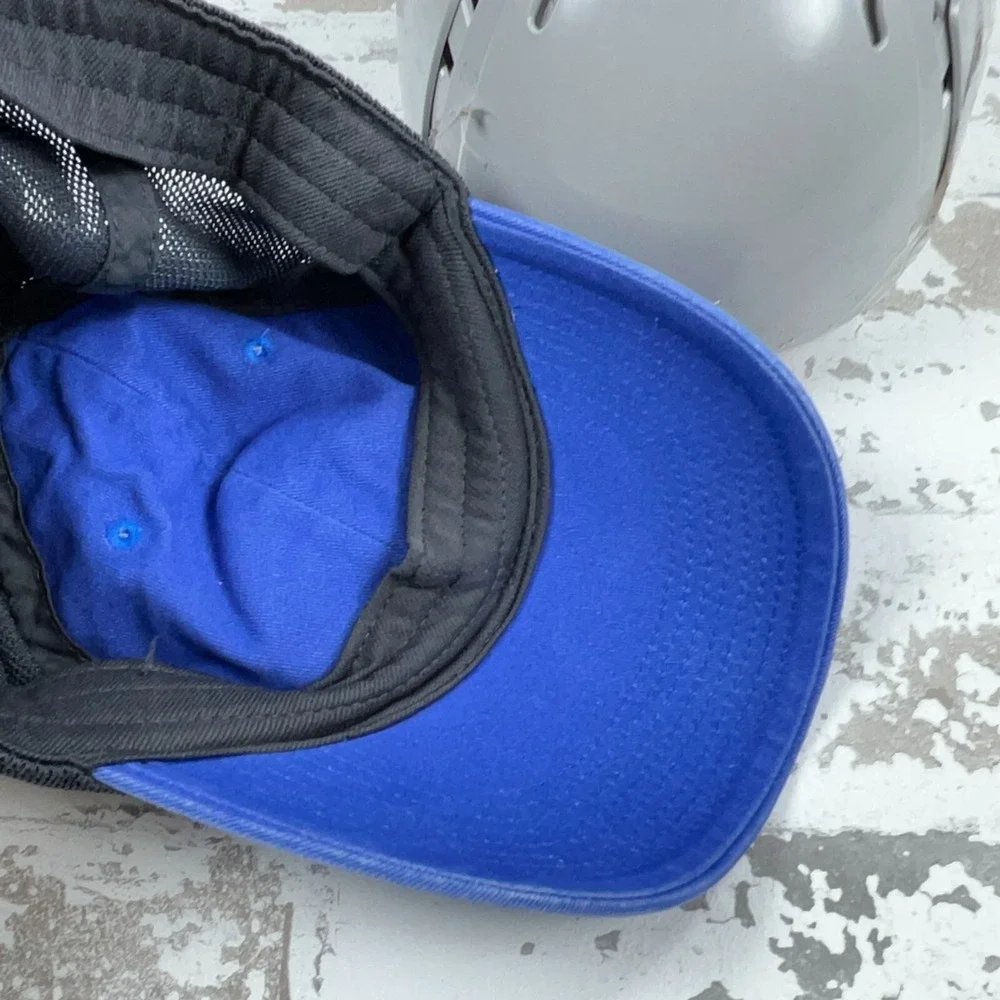 Nike includes hat